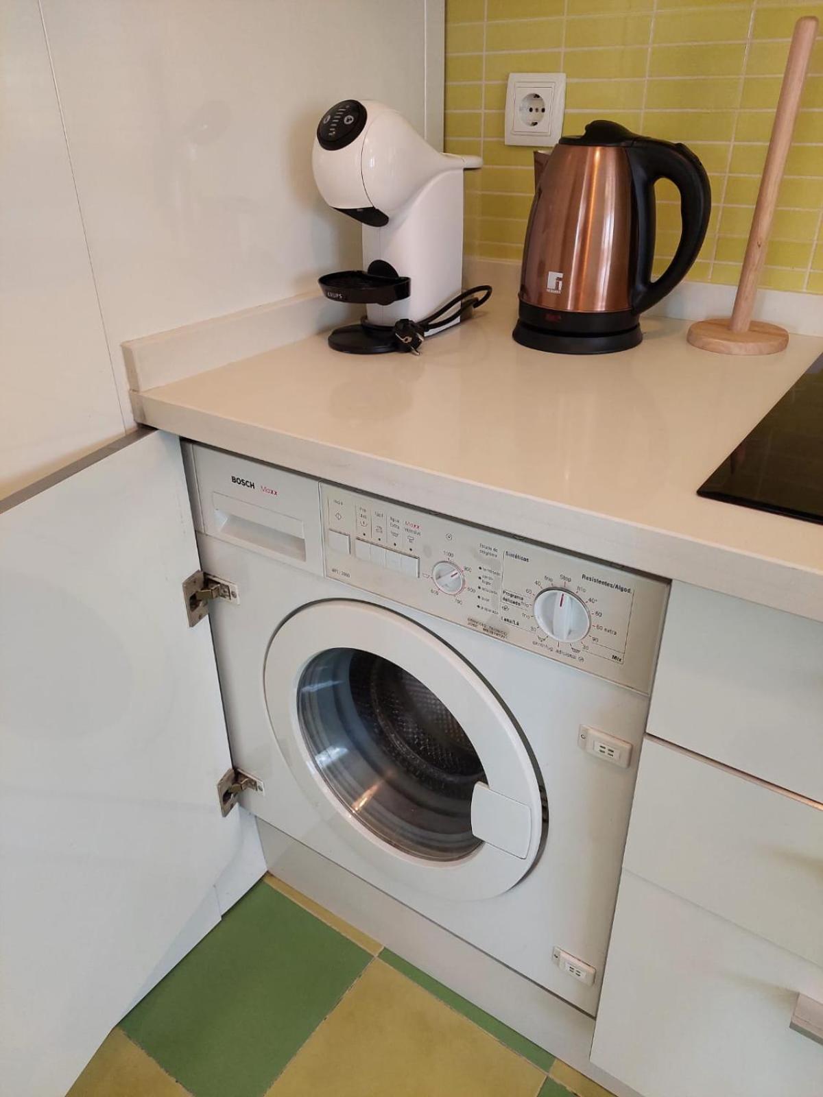 Sirena Center Apartment Seville Luaran gambar